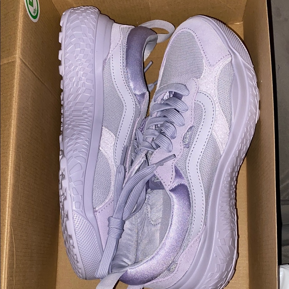 Women's Vans UltraRange Neo VR3 Shoe